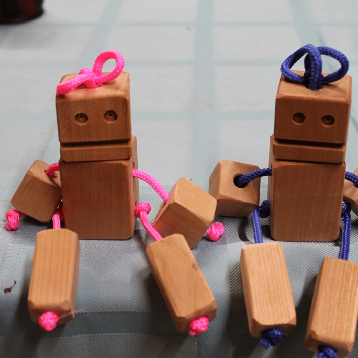 Block people-shelf sitters